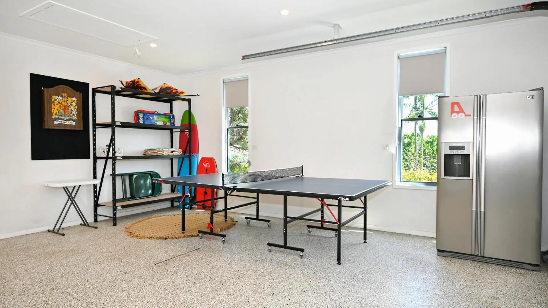 Stylish 2 B/R Apartment - 4 Guests, Garage Zc5 Alexandra Headland Australia